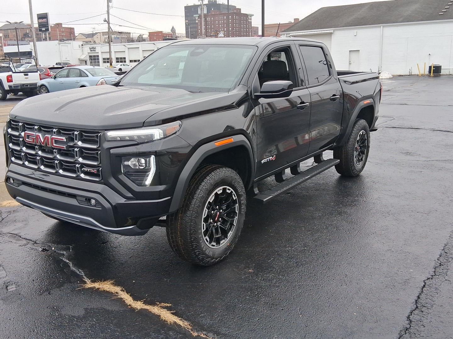 2026 GMC Canyon 4WD AT4