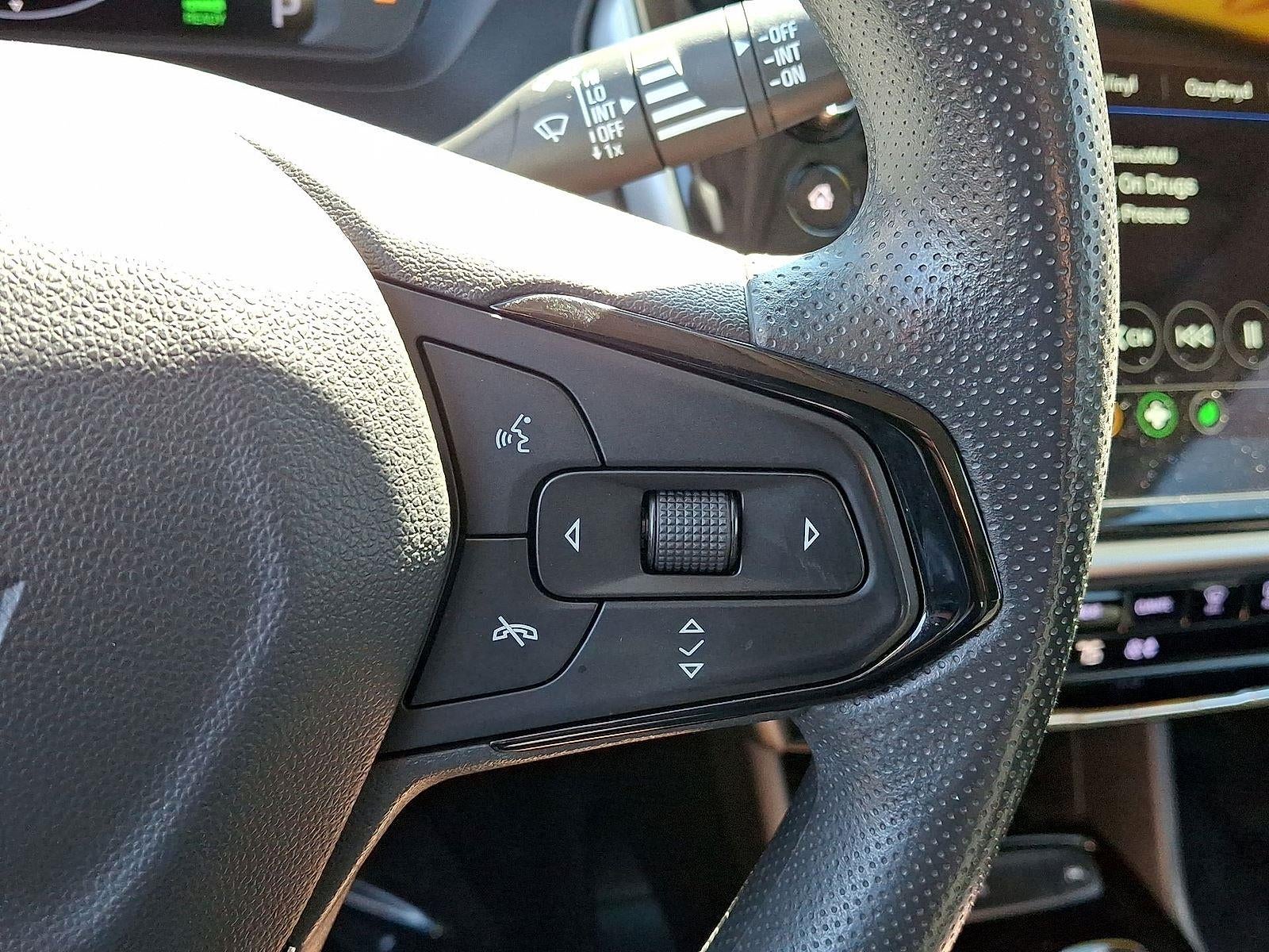 2023 Chevrolet Bolt EUV LT