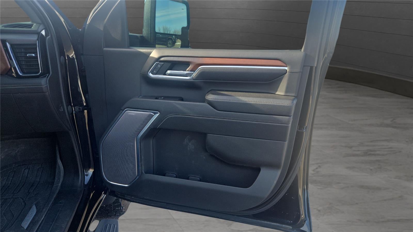 2024 GMC Sierra 2500 HD Denali