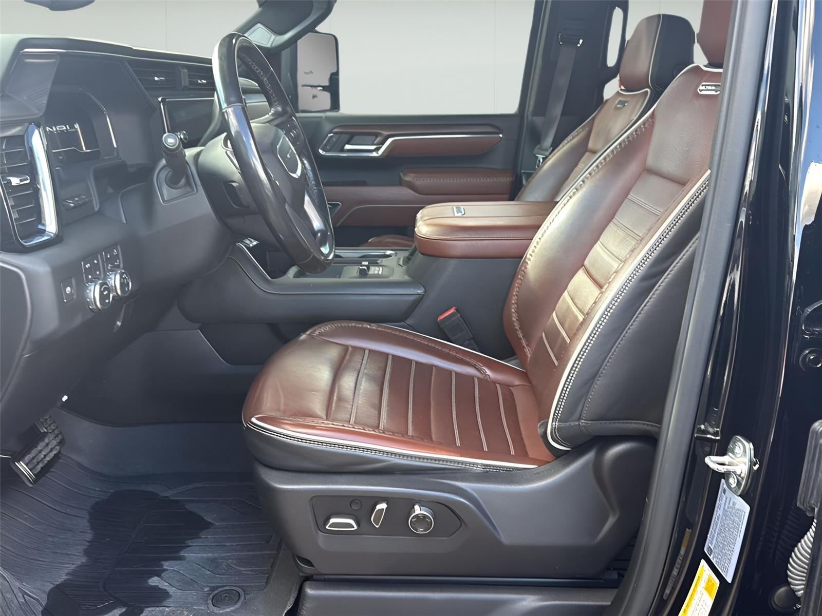 2024 GMC Sierra 3500 HD Denali Ultimate