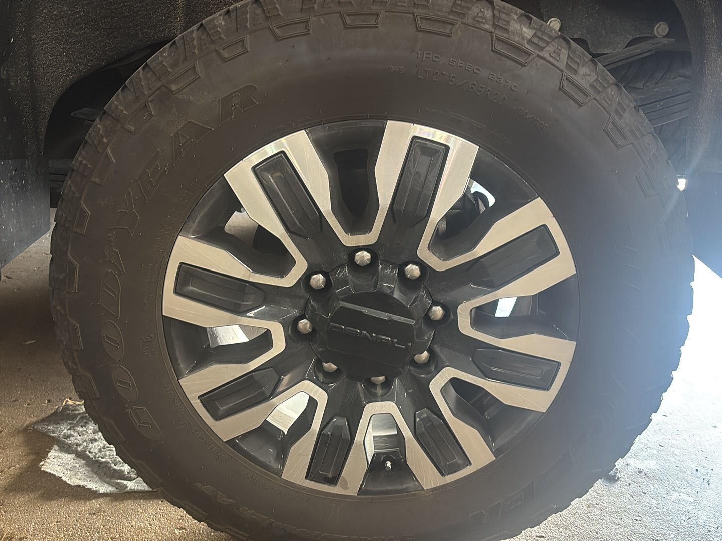 2025 GMC Sierra 3500 HD Denali Ultimate