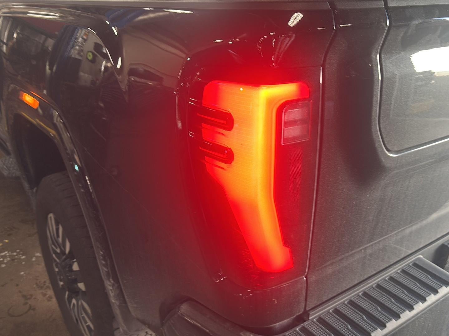 2025 GMC Sierra 3500 HD Denali Ultimate