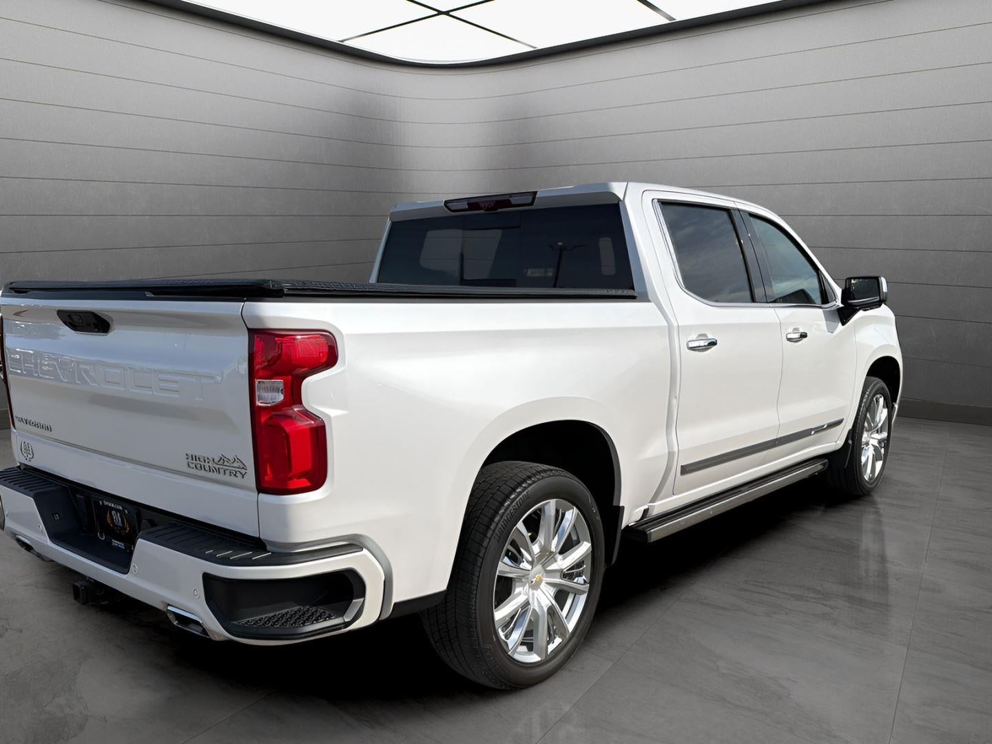 2022 Chevrolet Silverado 1500 High Country