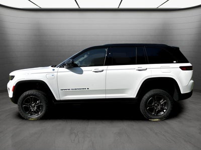 2024 Jeep Grand Cherokee 4xe Trailhawk