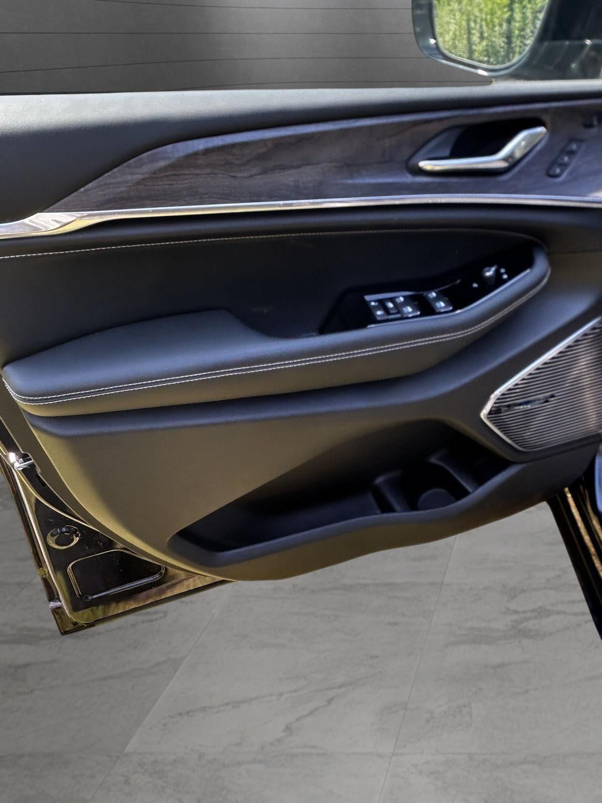 2024 Jeep Grand Cherokee 4xe Overland