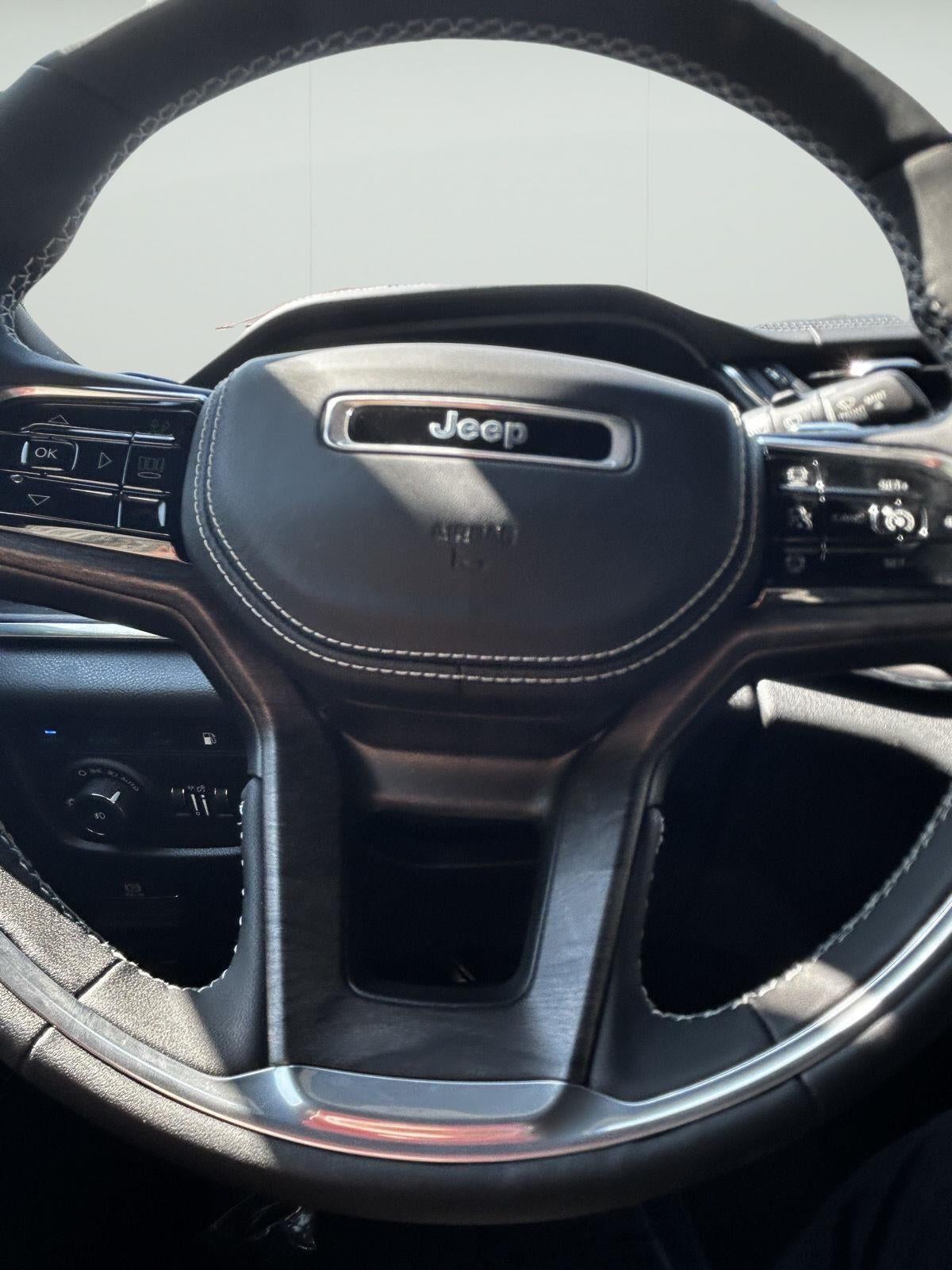 2024 Jeep Grand Cherokee 4xe Overland