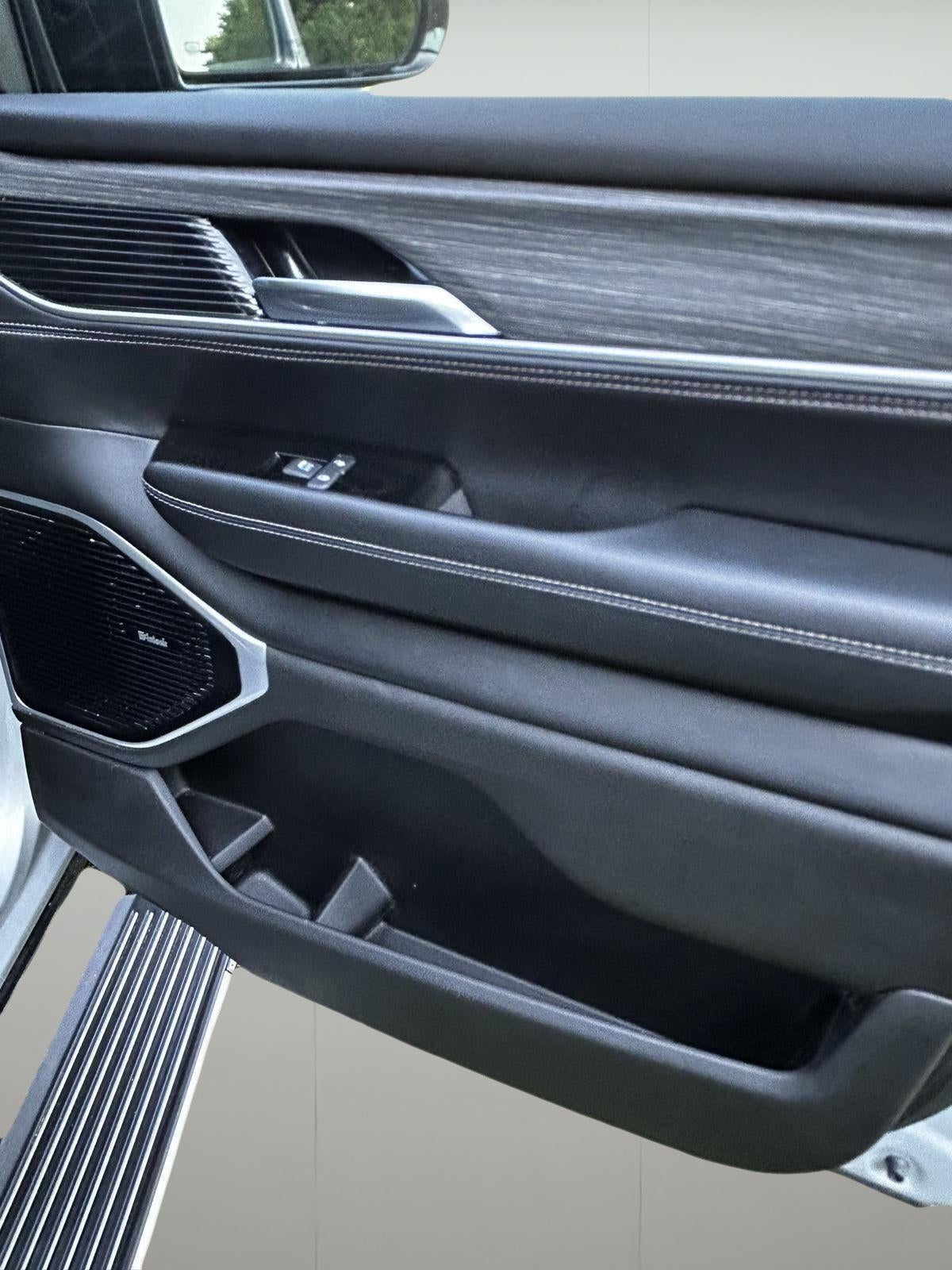 2023 Jeep Wagoneer Series III