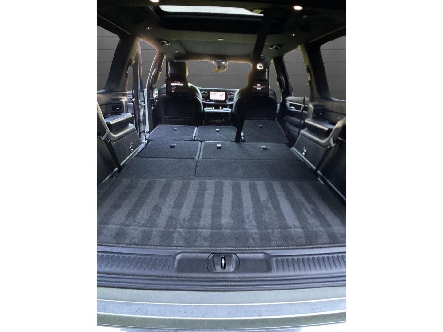 2023 Jeep Wagoneer Series III