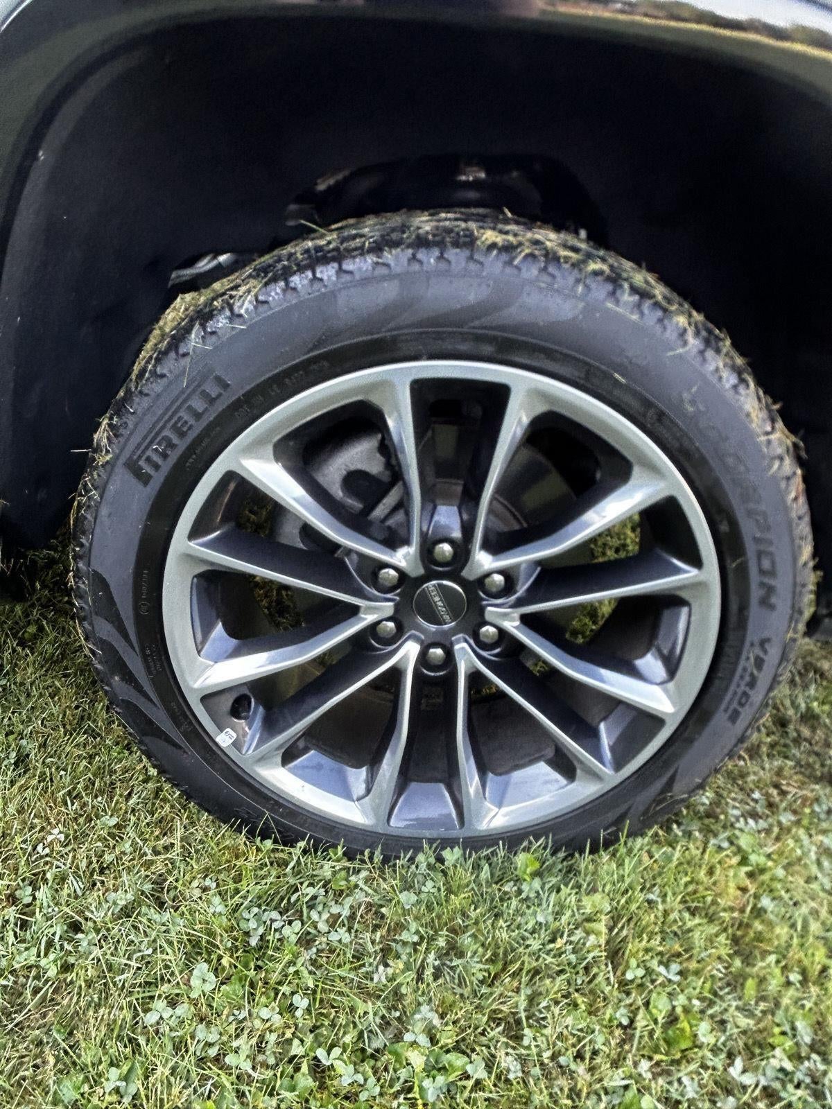 2023 Jeep Wagoneer Series III