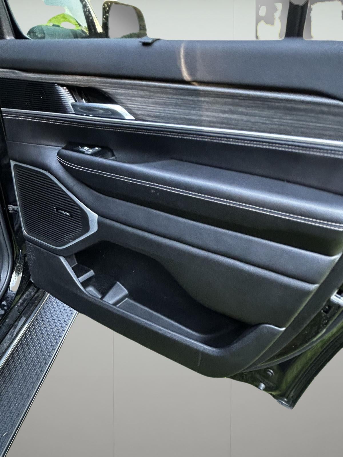 2023 Jeep Wagoneer Series III