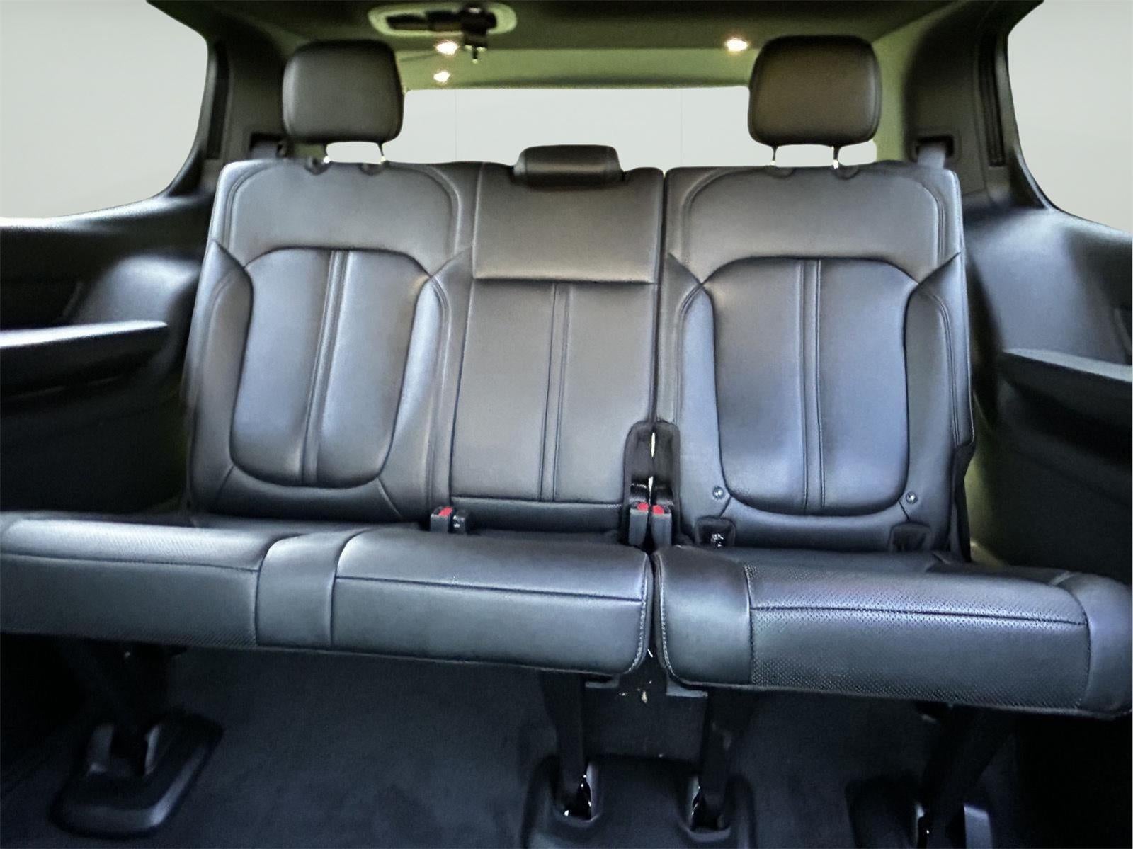 2023 Jeep Wagoneer Series III