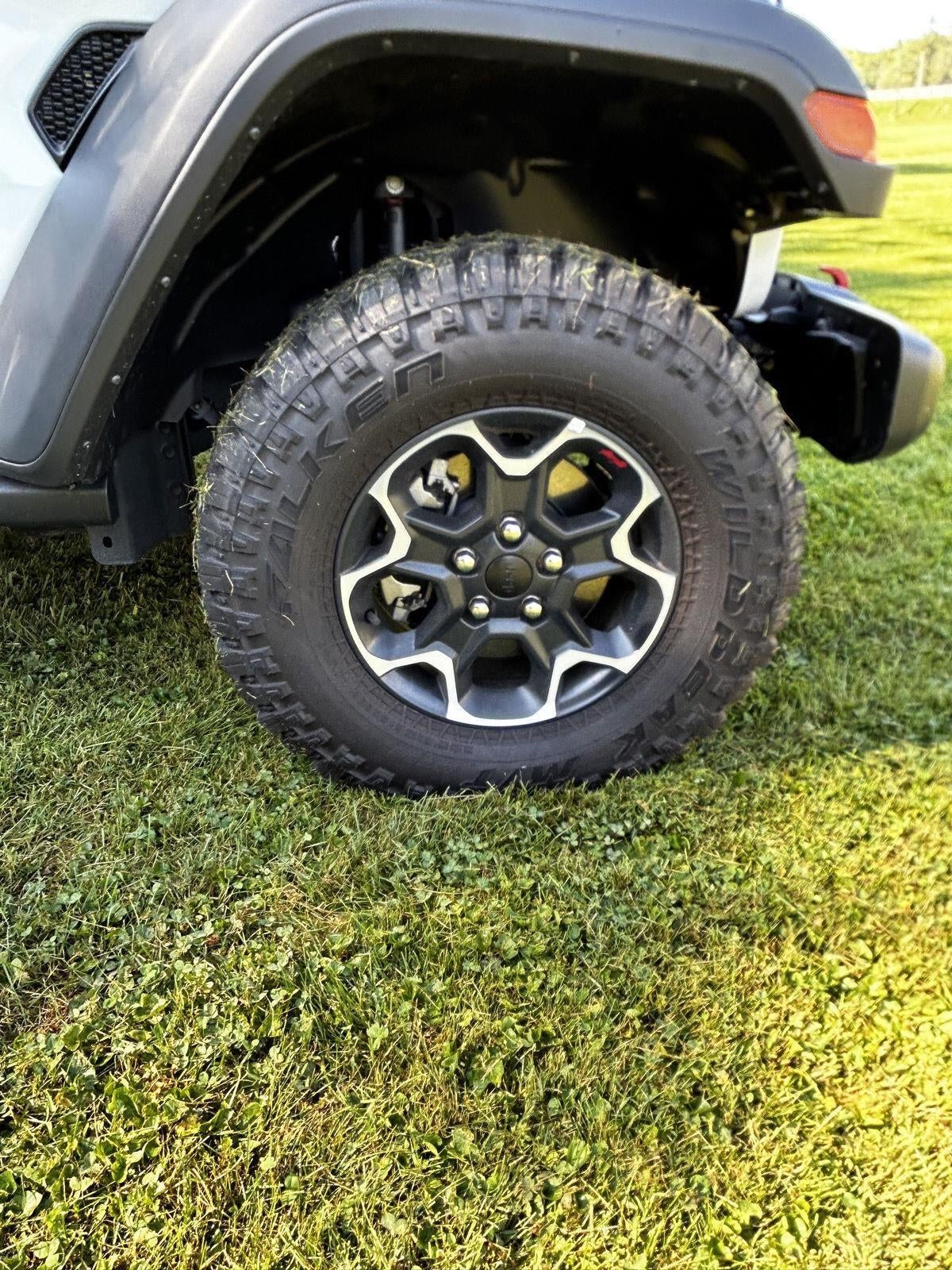 2023 Jeep Gladiator GLADIATOR RUBICON 4X4