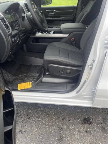 2025 RAM Ram 1500 RAM 1500 BIG HORN CREW CAB 4X4 5'7' BOX