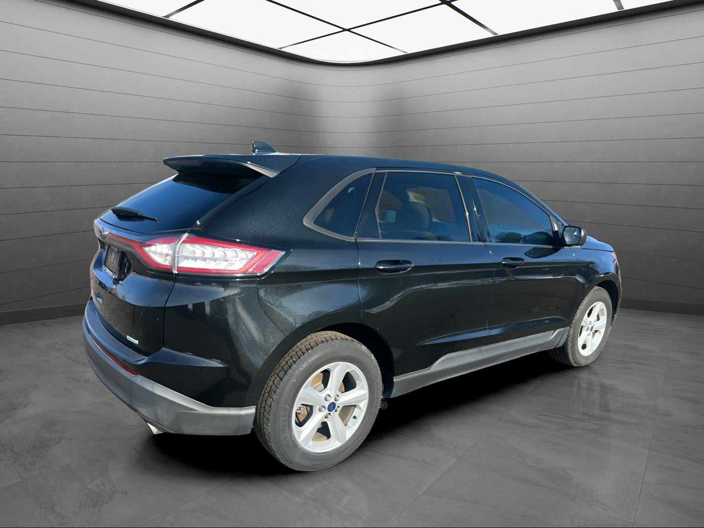 2015 Ford Edge SE