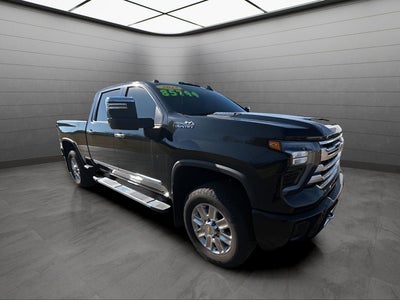 2025 Chevrolet Silverado 2500HD 4WD Crew Cab Standard Bed High Country