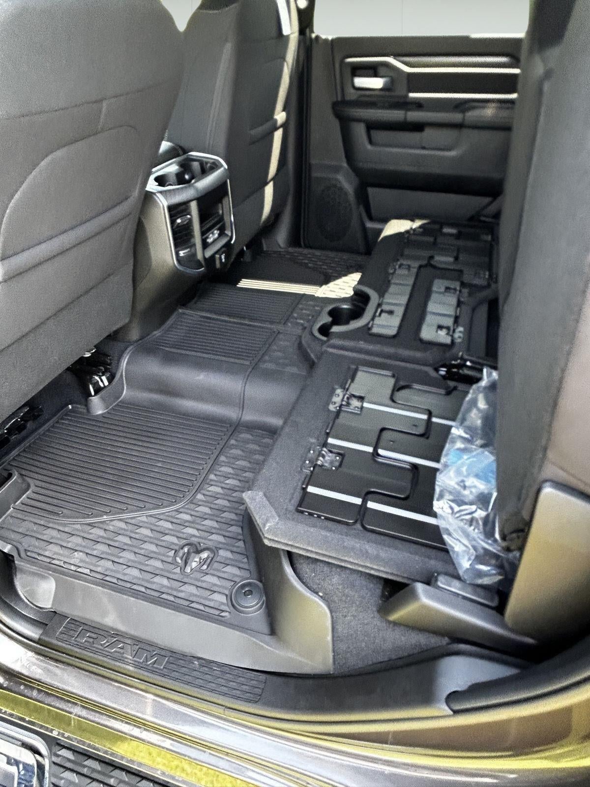 2025 RAM Ram 2500 RAM 2500 BIG HORN CREW CAB 4X4 6'4' BOX