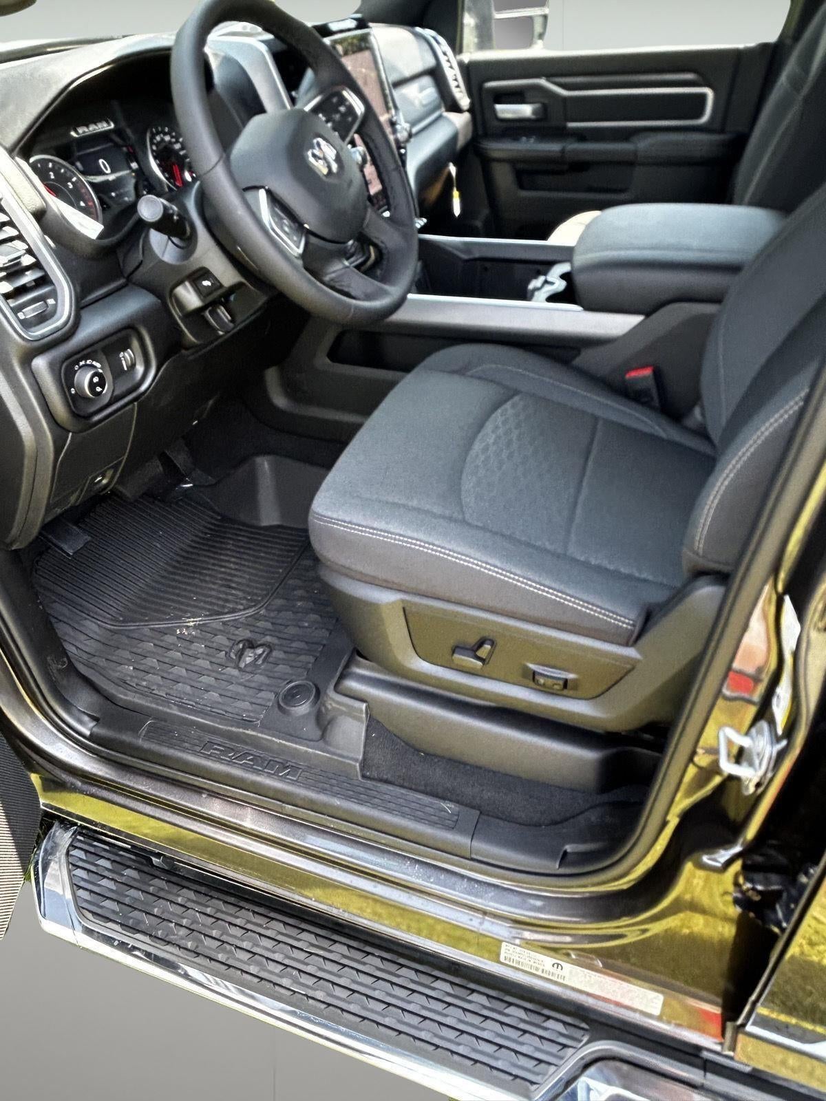 2025 RAM Ram 2500 RAM 2500 BIG HORN CREW CAB 4X4 6'4' BOX