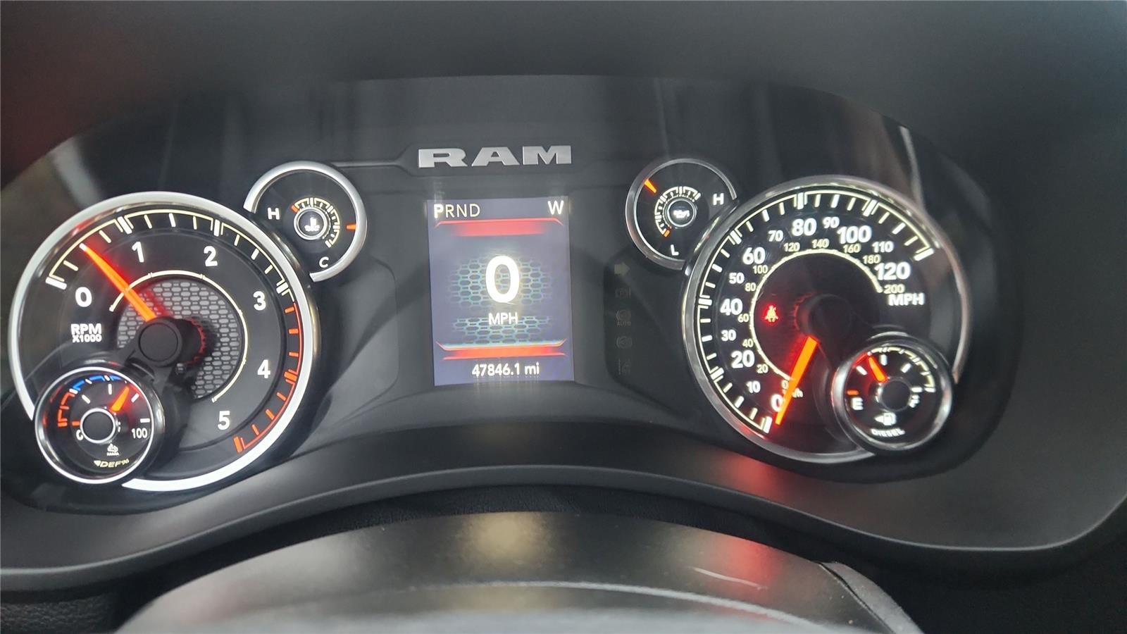 2024 RAM 2500 Big Horn Crew Cab 4x4 6'4' Box