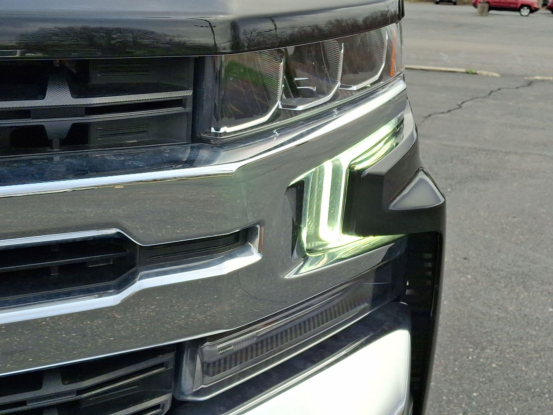 2022 Chevrolet Silverado 1500 LTD 4WD Crew Cab Short Bed LT