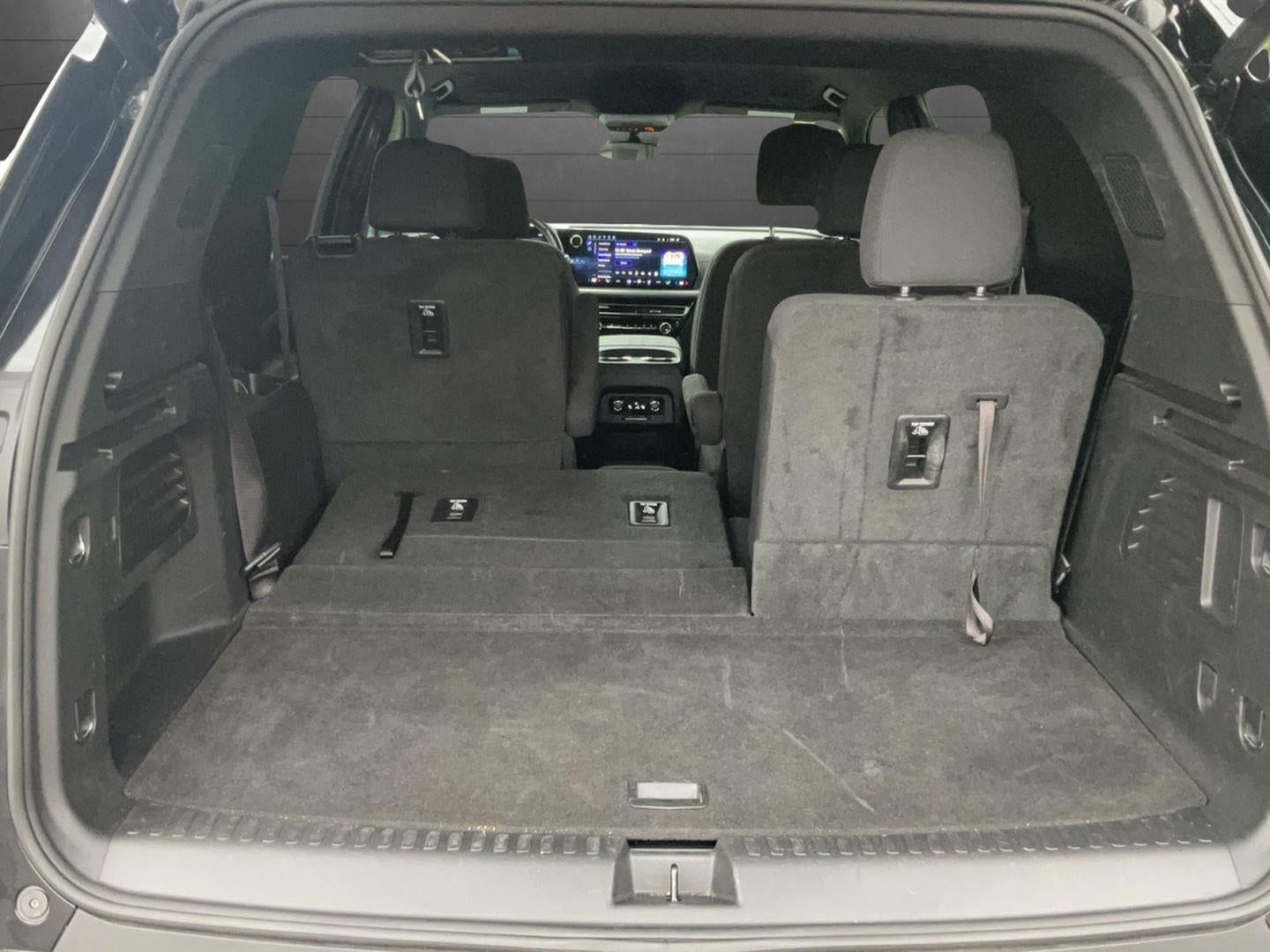 2025 Chevrolet Traverse FWD LT