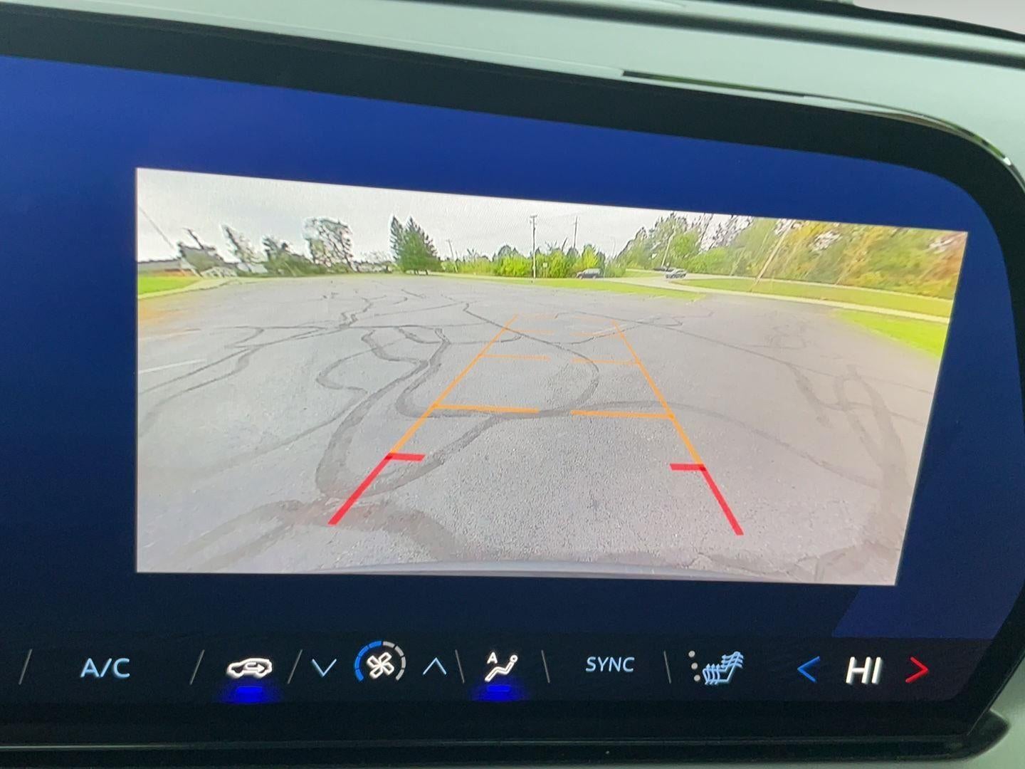 2025 Chevrolet Traverse FWD LT