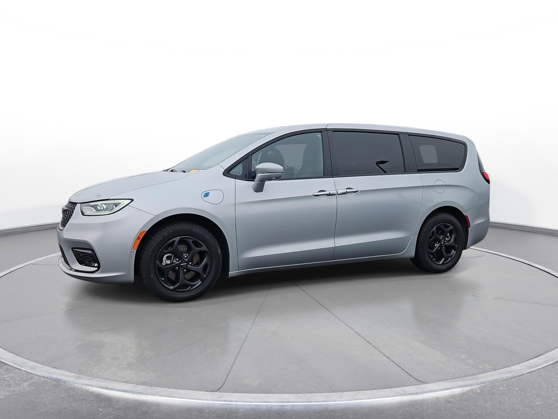 2022 Chrysler Pacifica Hybrid Limited