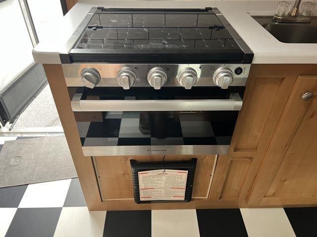 2022 Riverside Retro 190BH