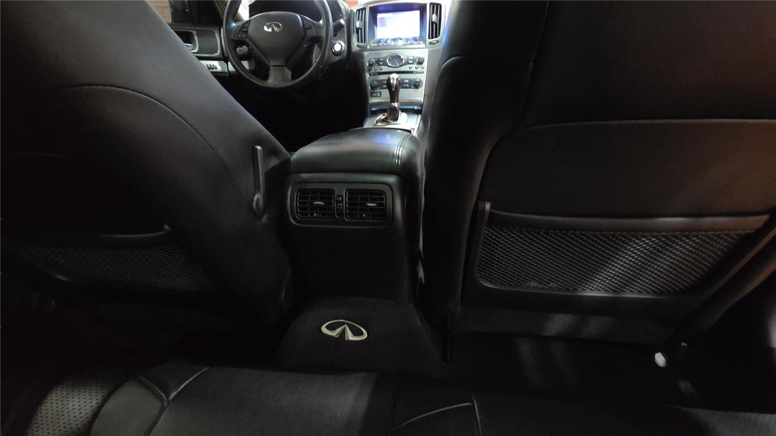 2012 INFINITI G37 Sedan x