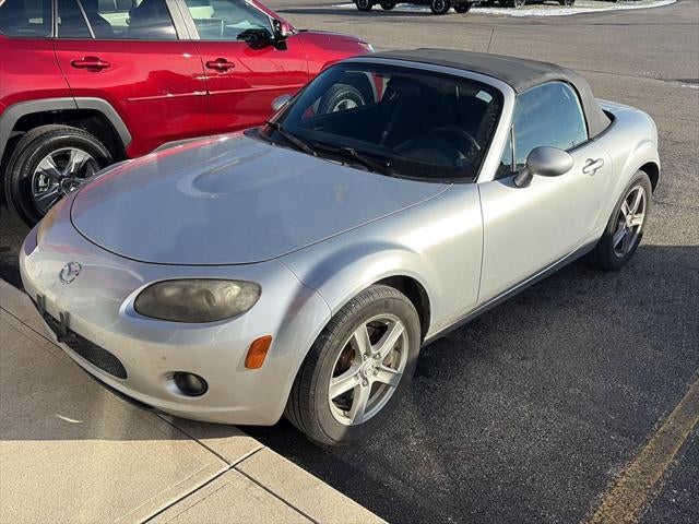 2006 Mazda Mazda MX-5 Miata Touring