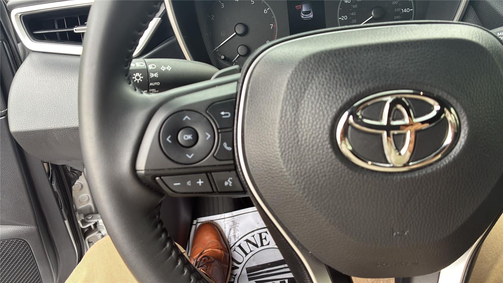 2025 Toyota Corolla Hatchback SE