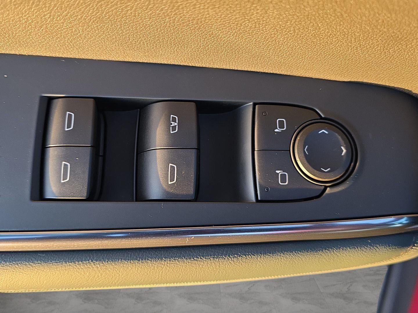 2026 GMC Acadia AWD AT4