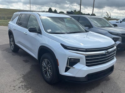 2026 Chevrolet Traverse FWD LT
