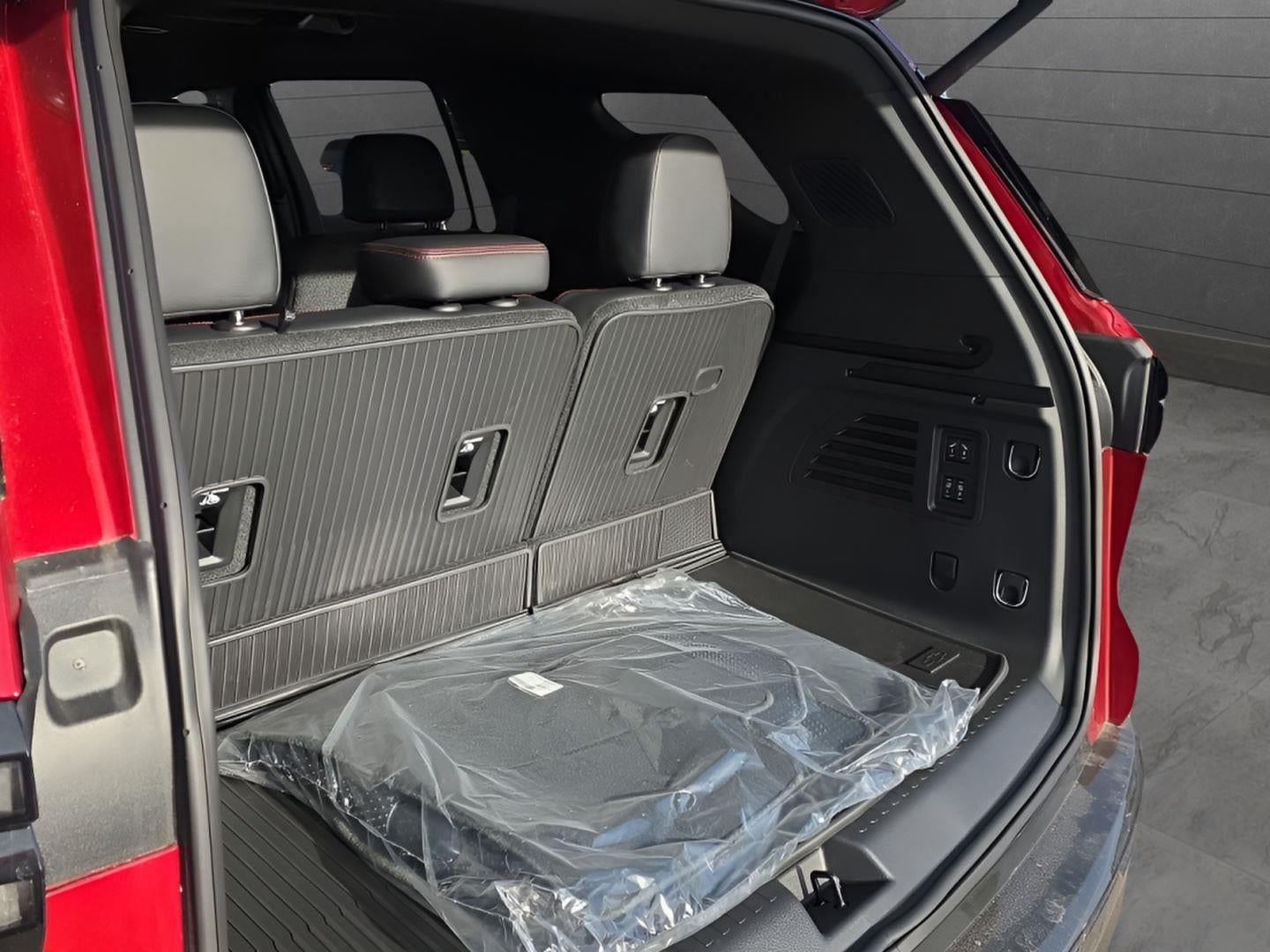 2026 Chevrolet Traverse FWD RS