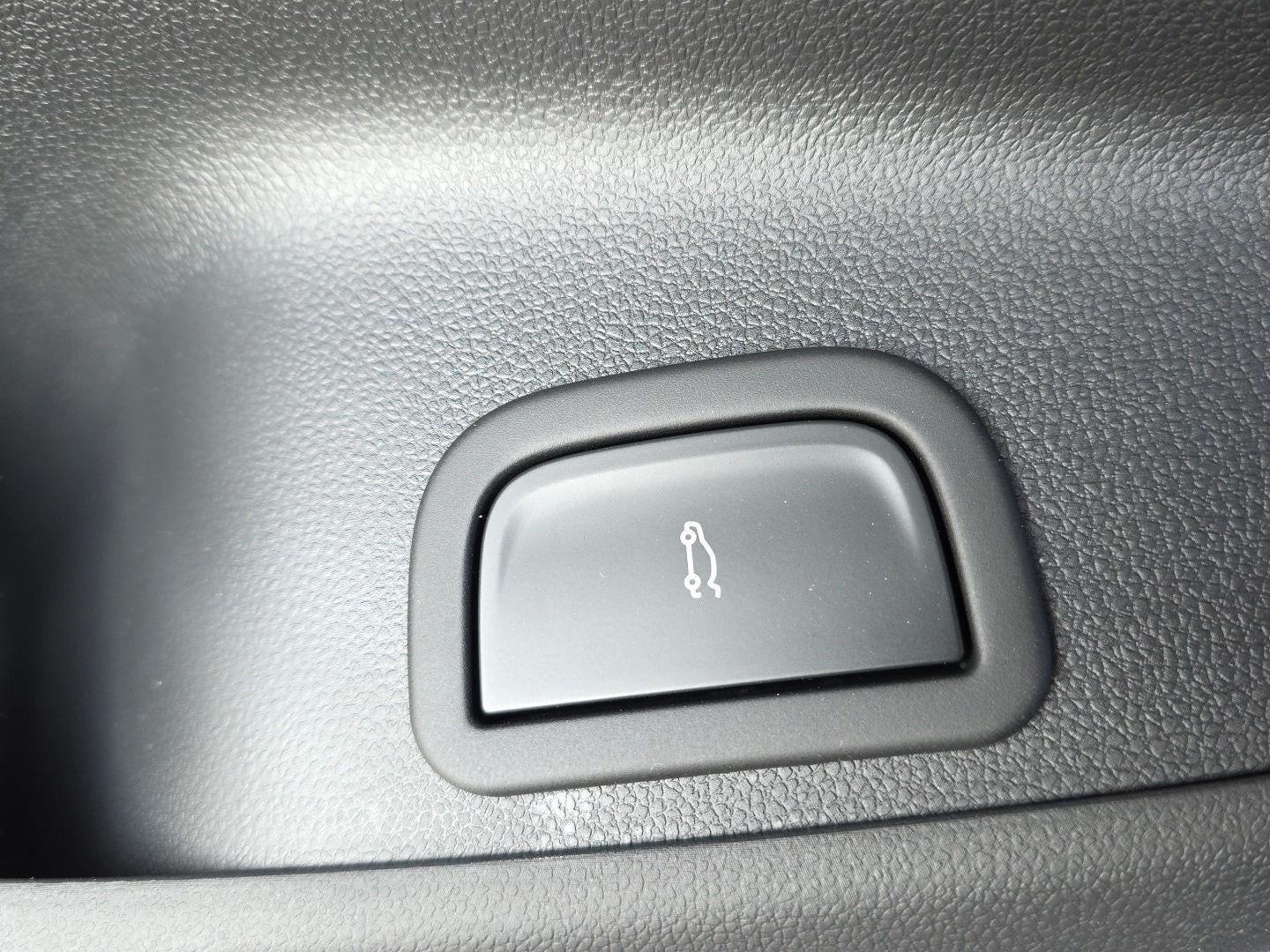 2026 Chevrolet Traverse FWD RS