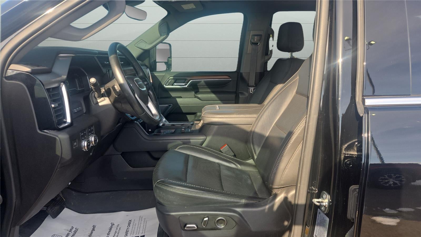 2024 GMC Sierra 2500HD Denali