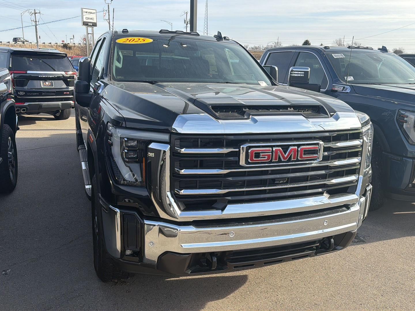 2025 GMC Sierra 2500HD SLT