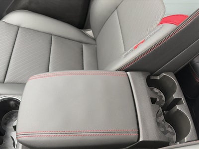 2025 GMC Canyon 4WD AT4