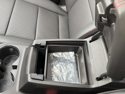 2025 GMC Canyon 4WD AT4