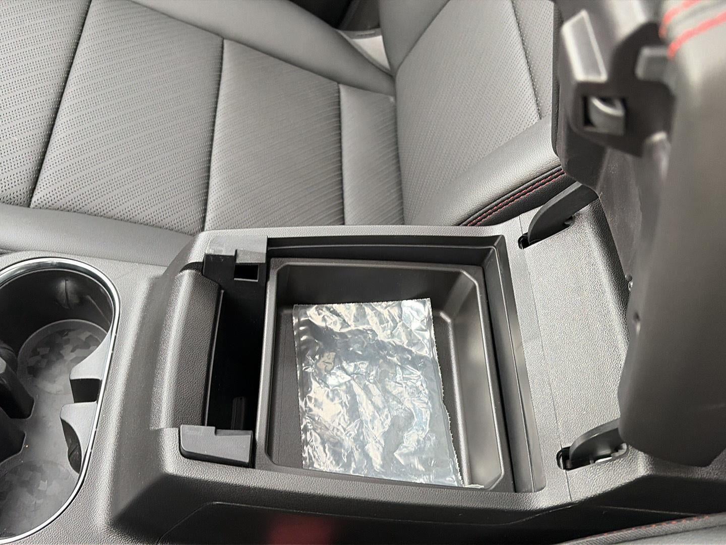 2025 GMC Canyon 4WD AT4