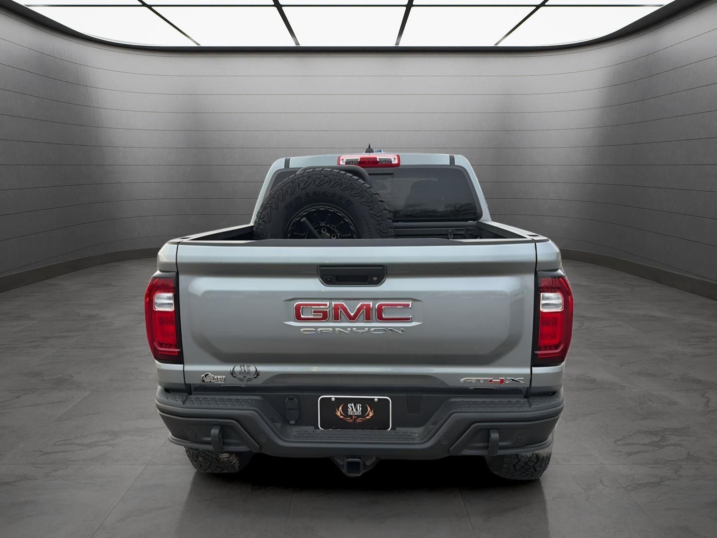 2025 GMC Canyon 4WD AT4