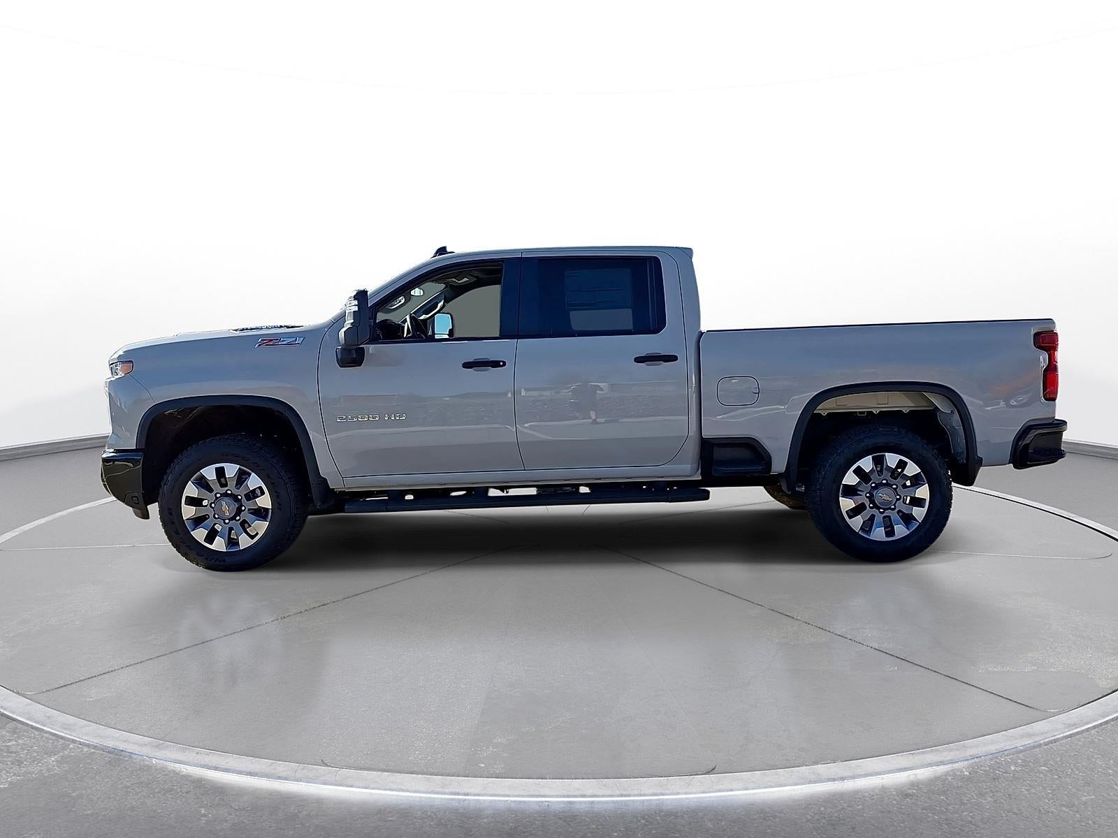 2026 Chevrolet Silverado 2500HD Custom