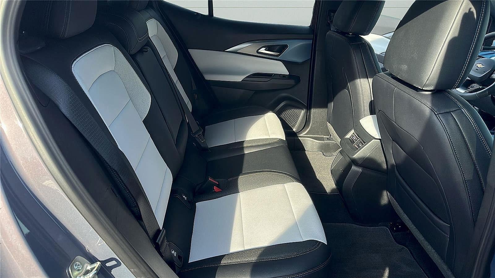 2026 Chevrolet Equinox EV LT2 w/PDE