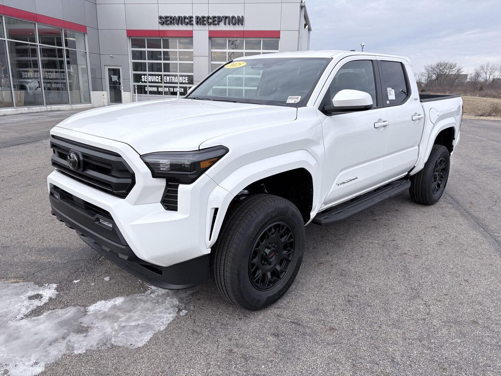 2025 Toyota Tacoma SR5