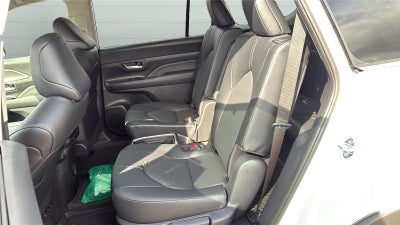 2026 Toyota Grand Highlander Hybrid XLE