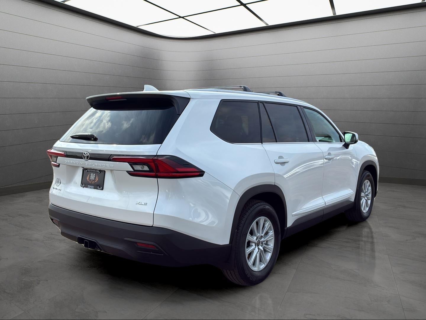 2026 Toyota Grand Highlander Hybrid XLE