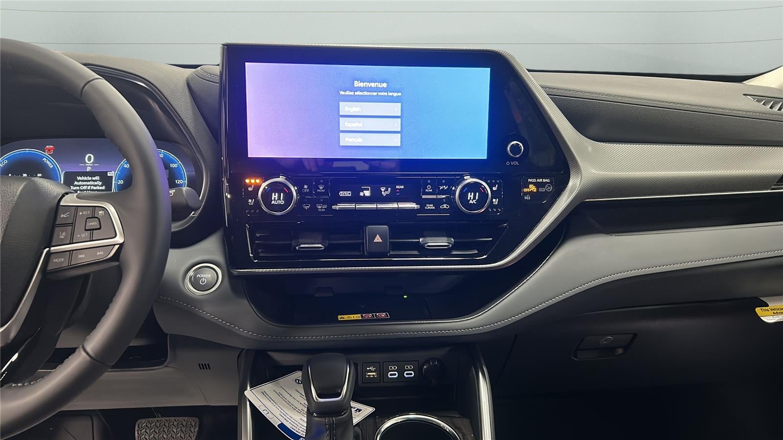 2026 Toyota Highlander Hybrid Platinum