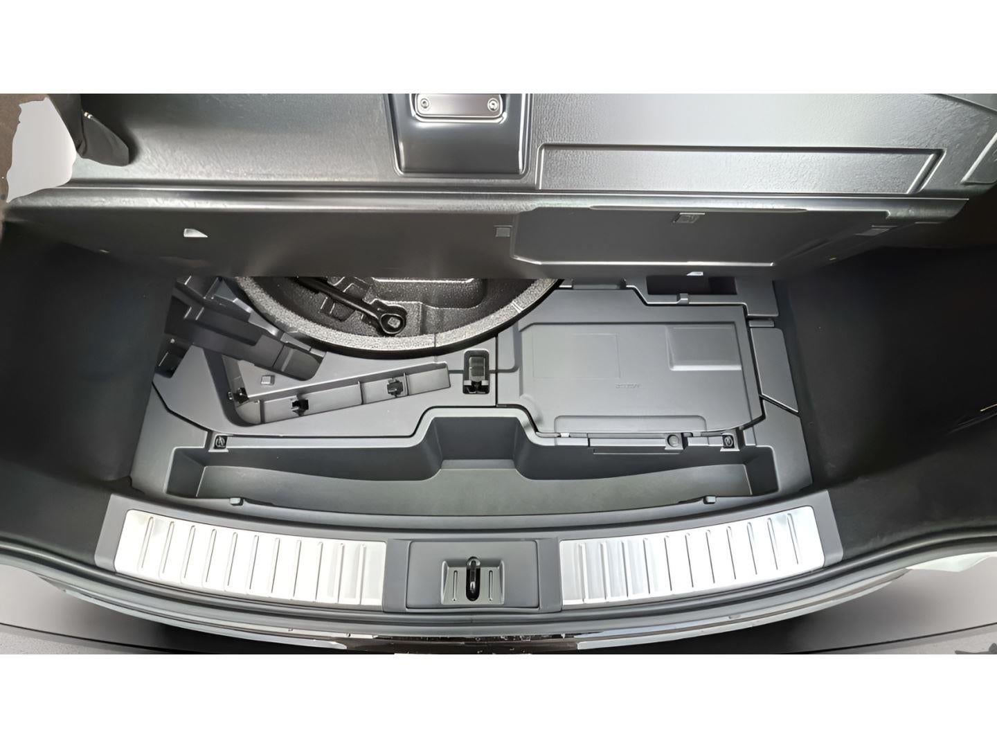 2025 Toyota Toyota Crown Signia Limited