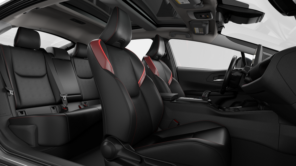 2025 Toyota Prius Plug-in Hybrid XSE Premium