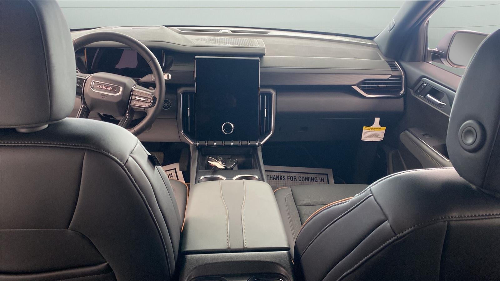 2025 GMC Acadia AWD AT4