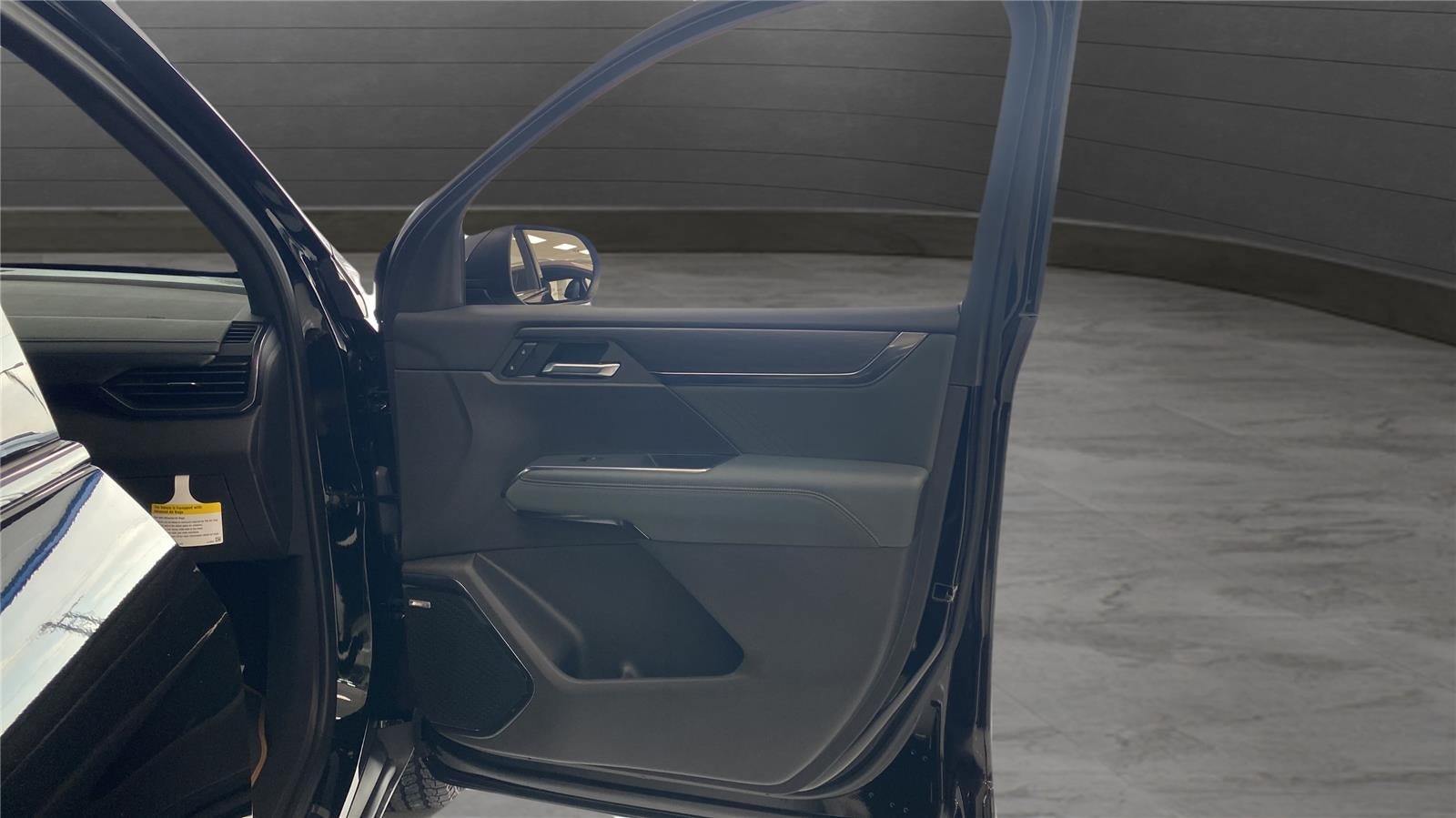 2025 GMC Acadia AWD AT4